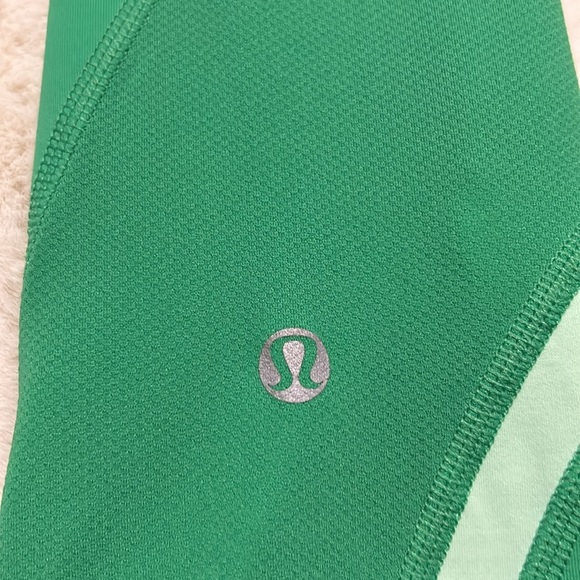 Lululemon Cropped Legging - Picture 6 of 11